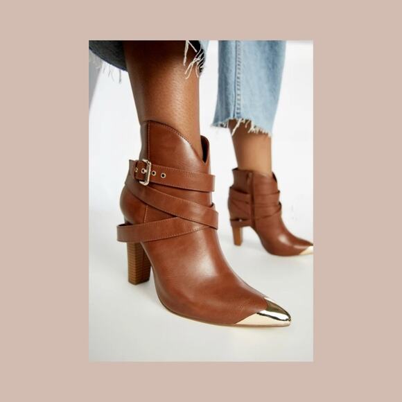 Shoe Dazzle 
Stevie Heeled Ankle Boot in Brown - Picture 2 of 8